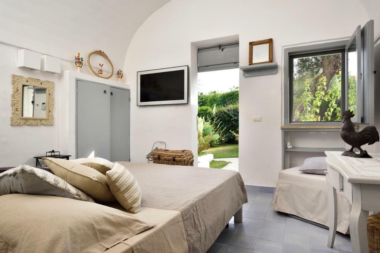 B&B Trullo Barbagiullo Cisternino Extérieur photo